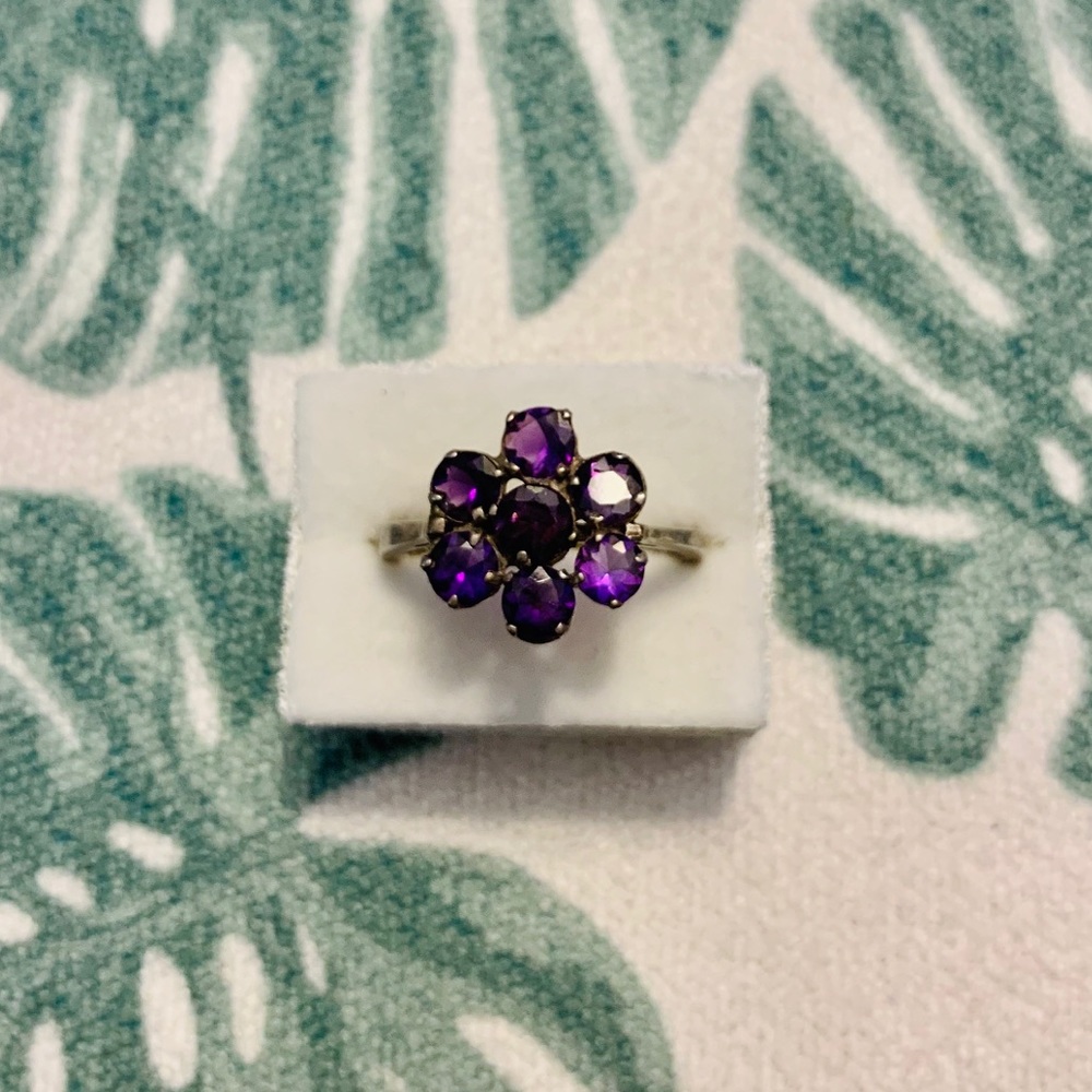Amethyst Flower Vintage Ring size 8